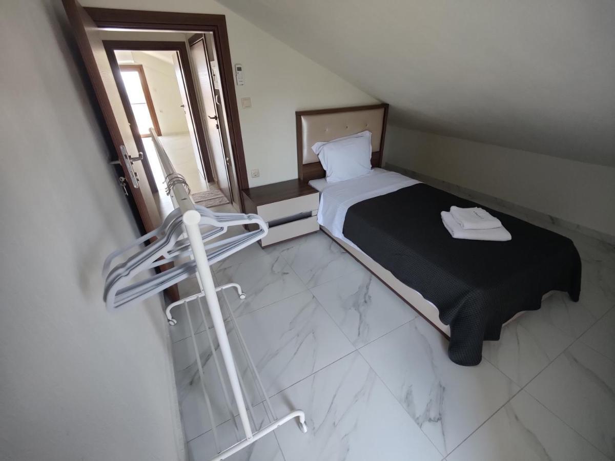 Villa Cassiopeia Nikíti Kültér fotó