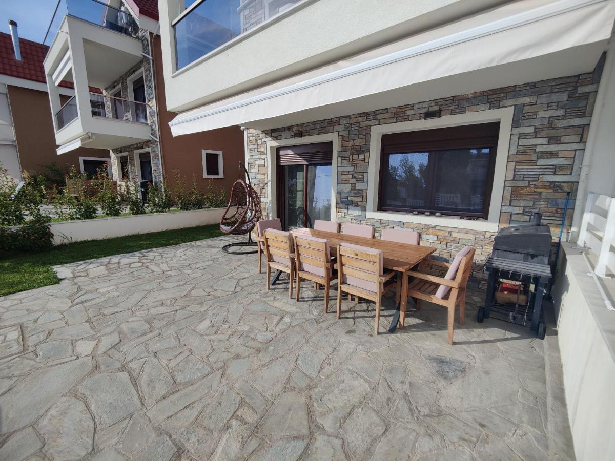 Villa Cassiopeia Nikíti Kültér fotó